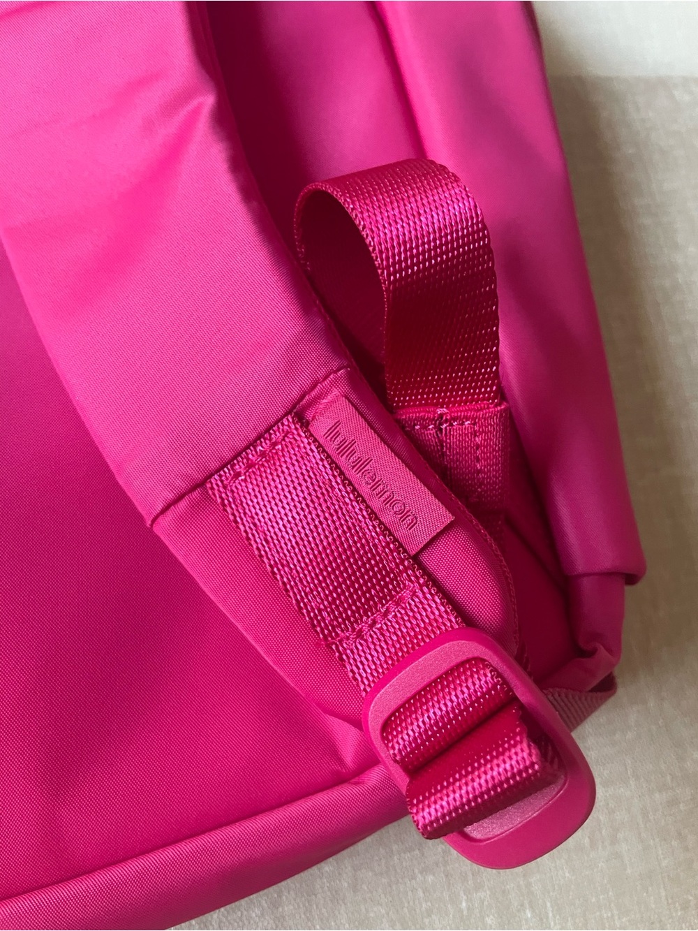 Lululemon Everywhere Backpack 22L - Calypso Pink - Picture 6 of 12